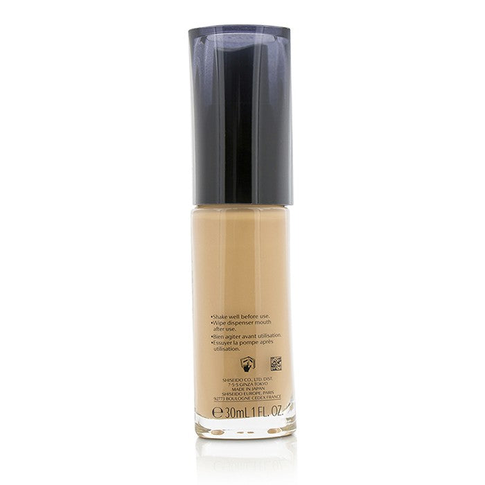 Synchro Skin Glow Luminizing Fluid Foundation SPF 20 -