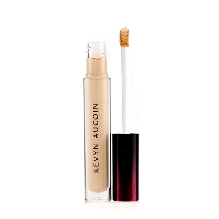 The Etherealist Super Natural Concealer -