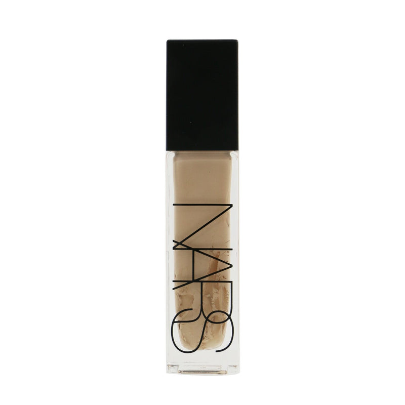 Natural Radiant Longwear Foundation -