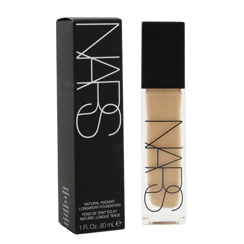 Natural Radiant Longwear Foundation -