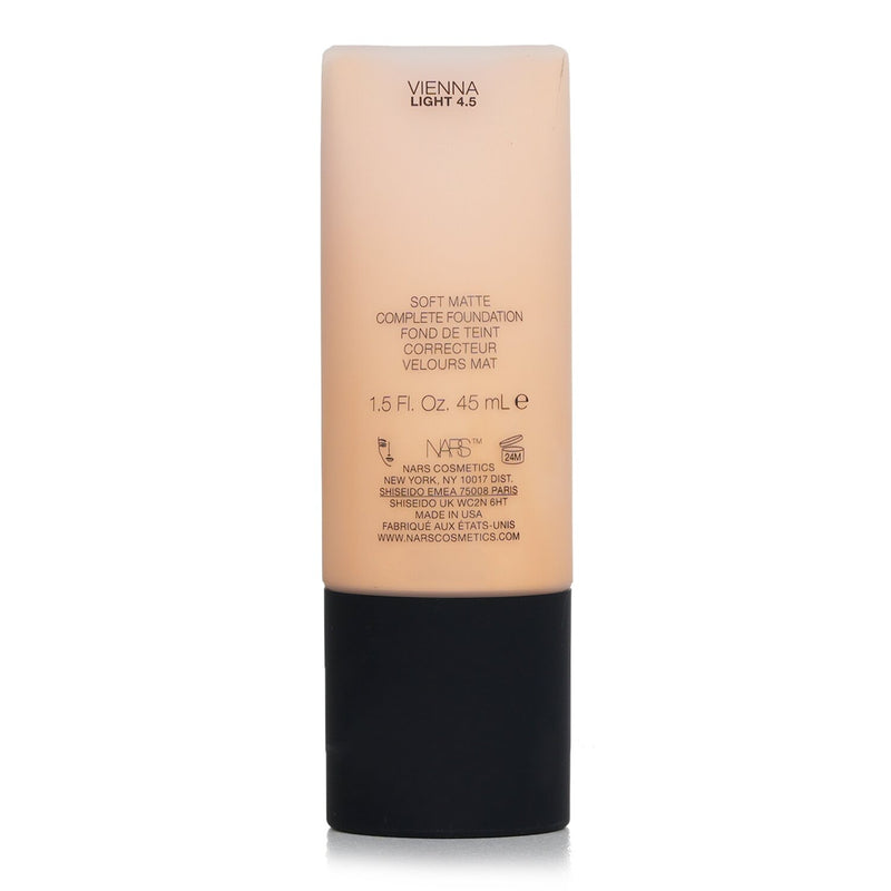 Soft Matte Complete Foundation -