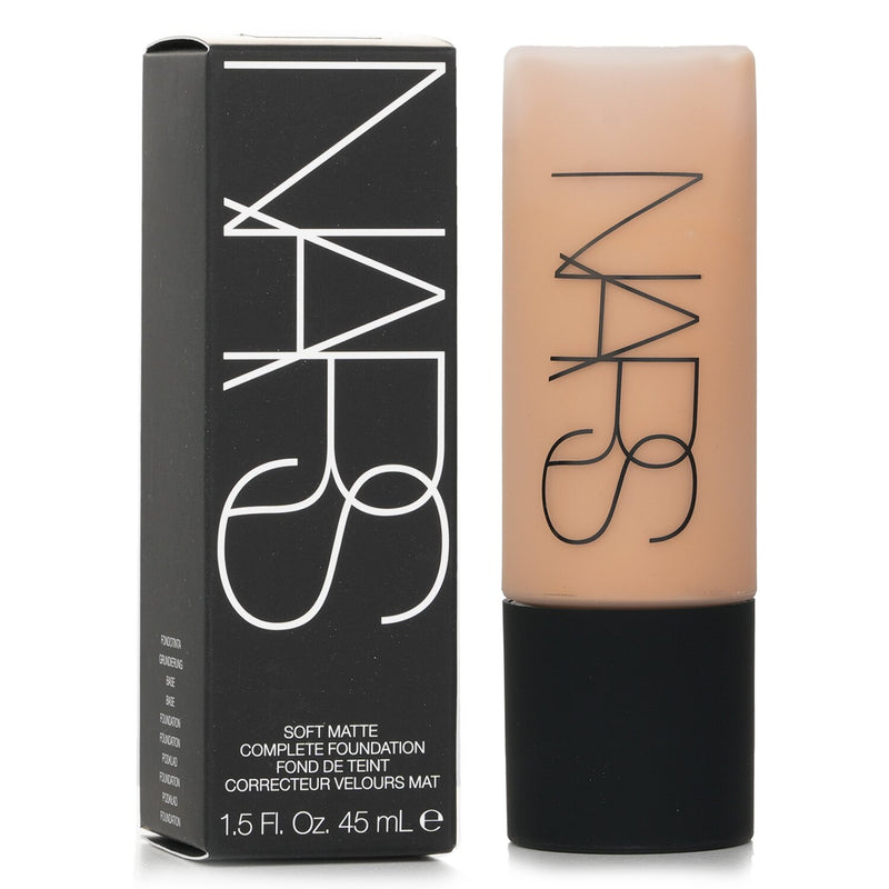 Soft Matte Complete Foundation -